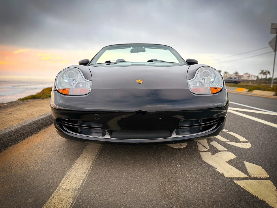 1999 Porsche 996 Carrera - Image 23 of 31