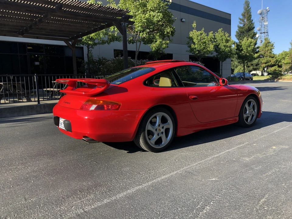 1999 Porsche 996 Carrera - Image 25 of 31