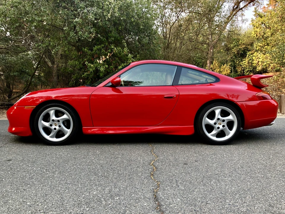 1999 Porsche 996 Carrera - Image 28 of 31