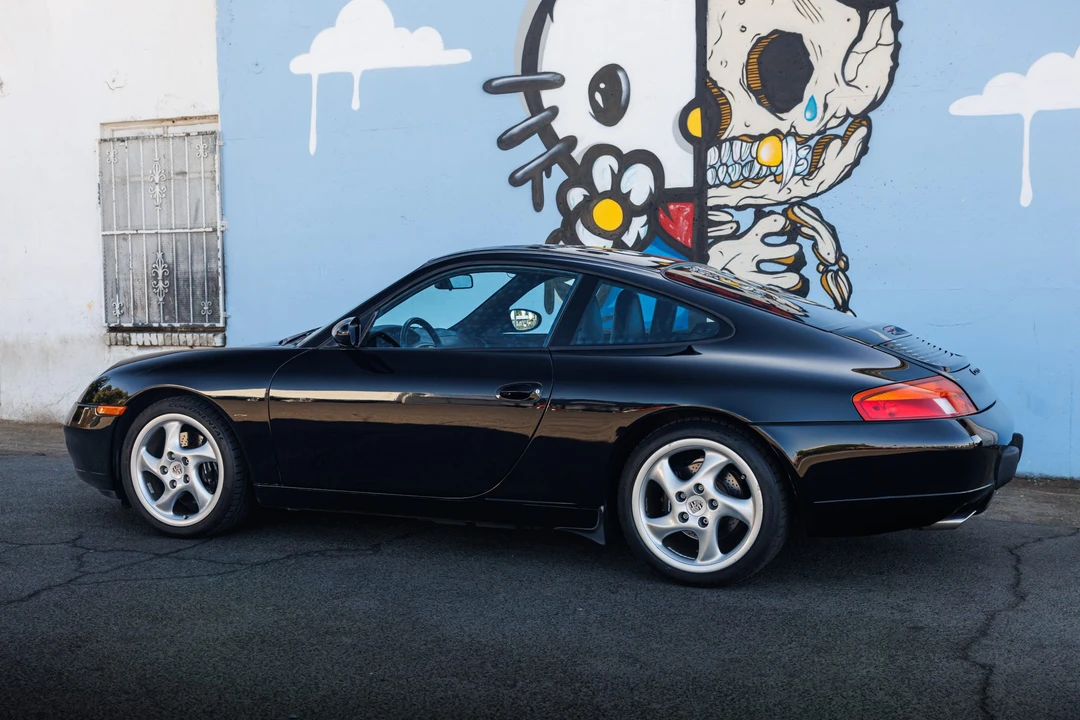 1999 Porsche 996 Carrera - Image 15 of 31
