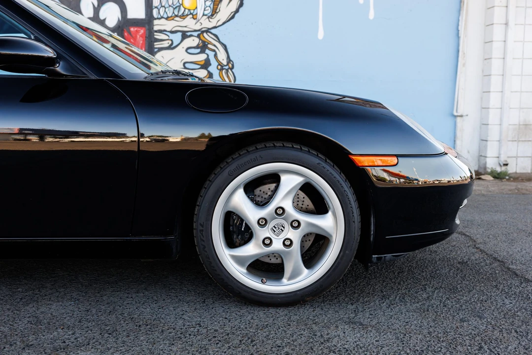 1999 Porsche 996 Carrera - Image 22 of 31
