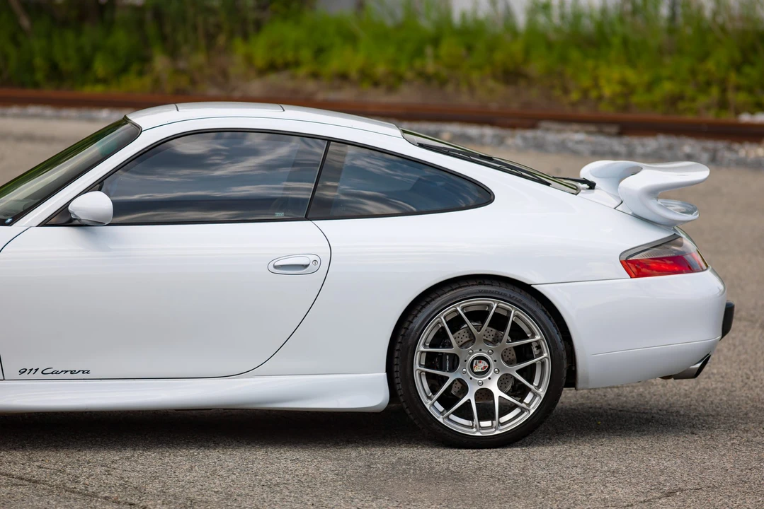 1999 Porsche 996 Carrera - Image 29 of 31