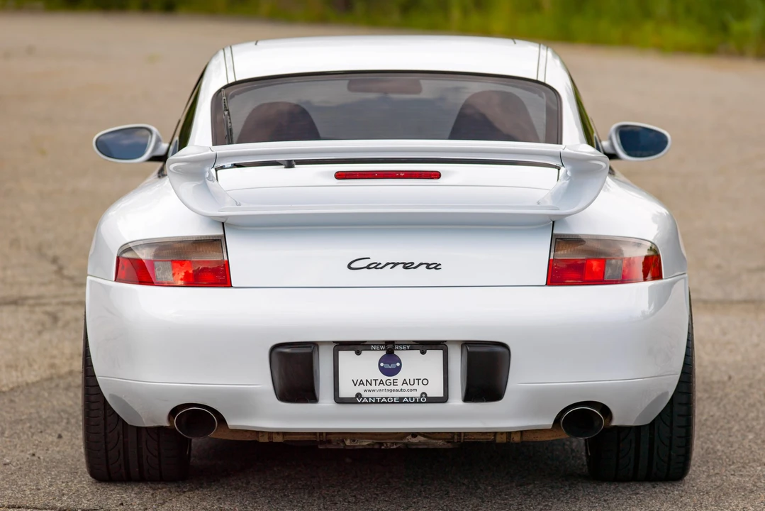 1999 Porsche 996 Carrera - Image 12 of 31