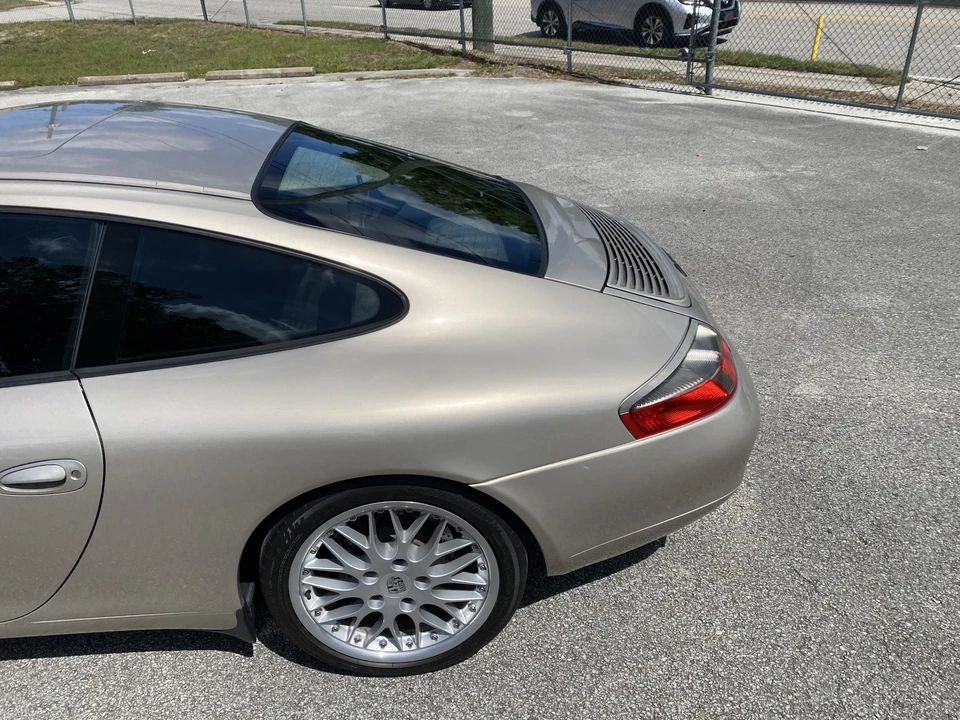 1999 Porsche 996 Carrera - Image 23 of 31