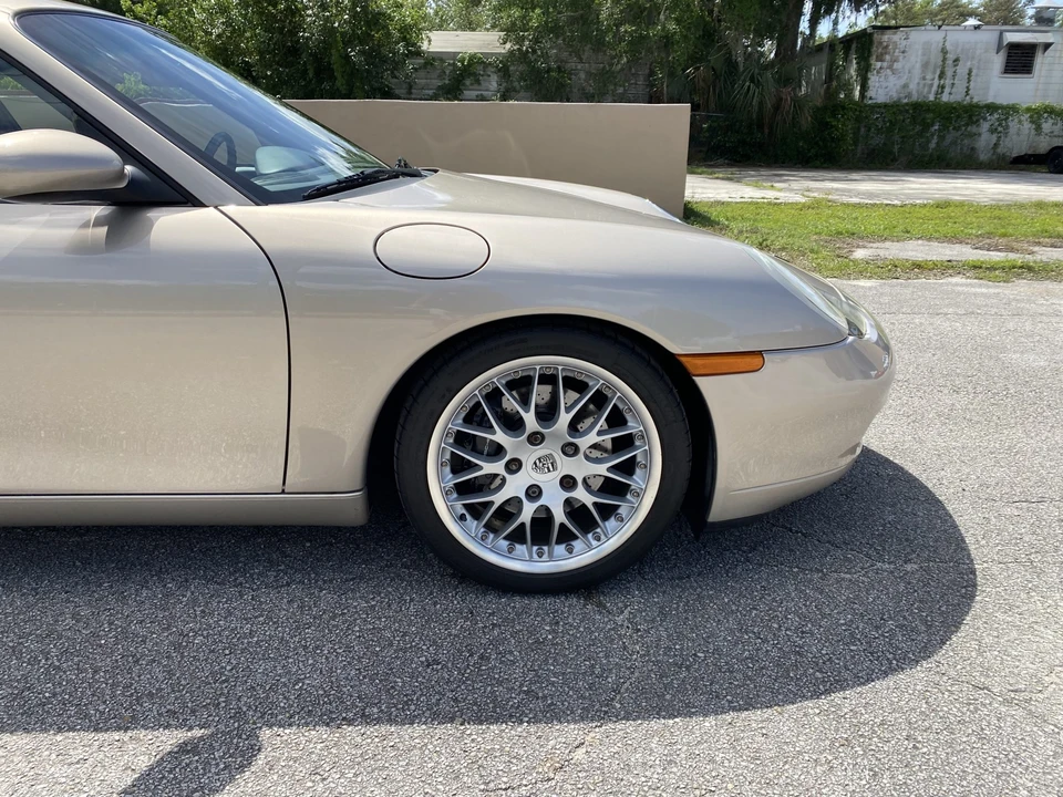 1999 Porsche 996 Carrera - Image 18 of 31