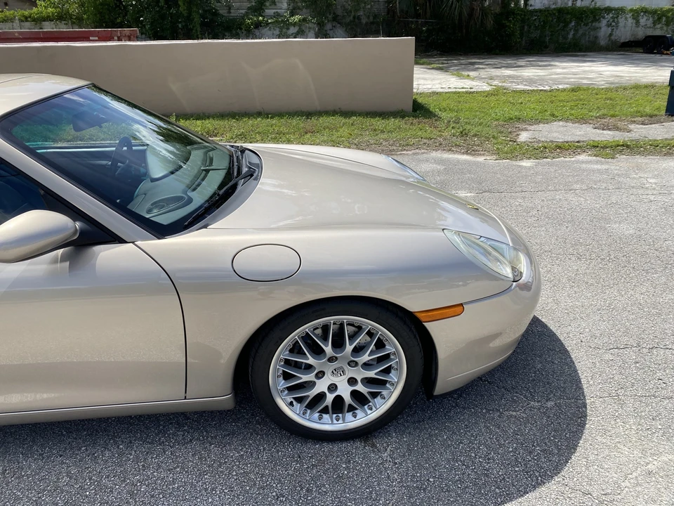 1999 Porsche 996 Carrera - Image 17 of 31