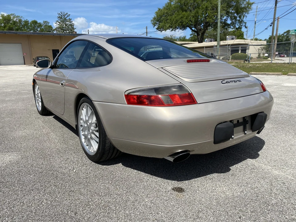 1999 Porsche 996 Carrera - Image 13 of 31