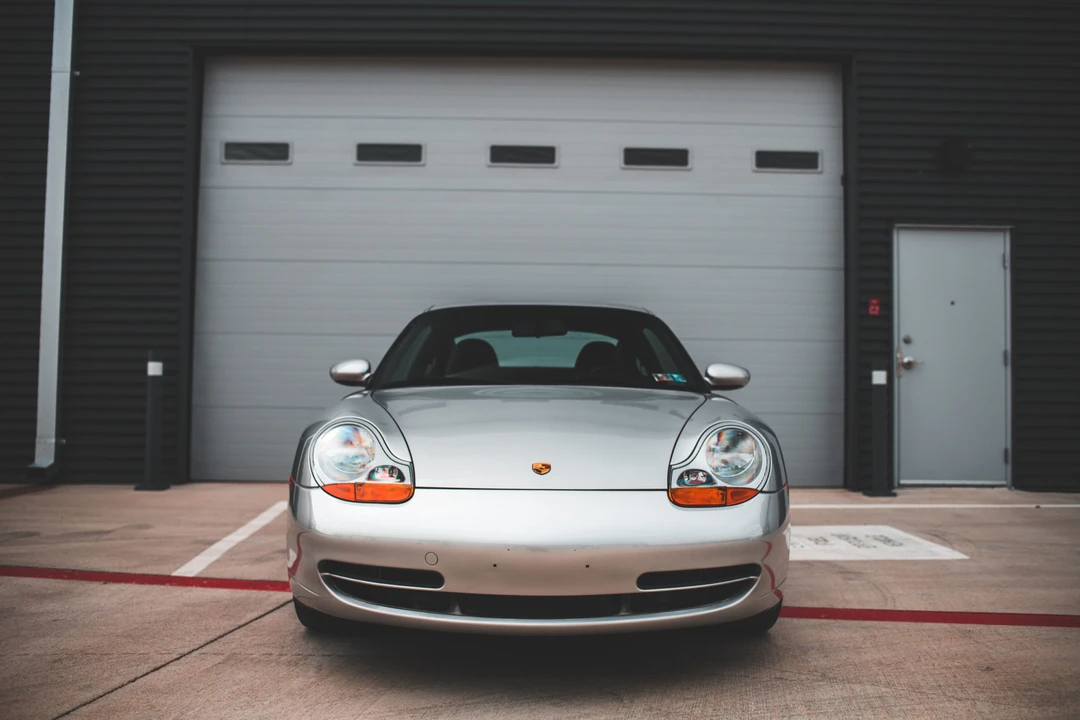 1999 Porsche 996 Carrera - Image 13 of 31