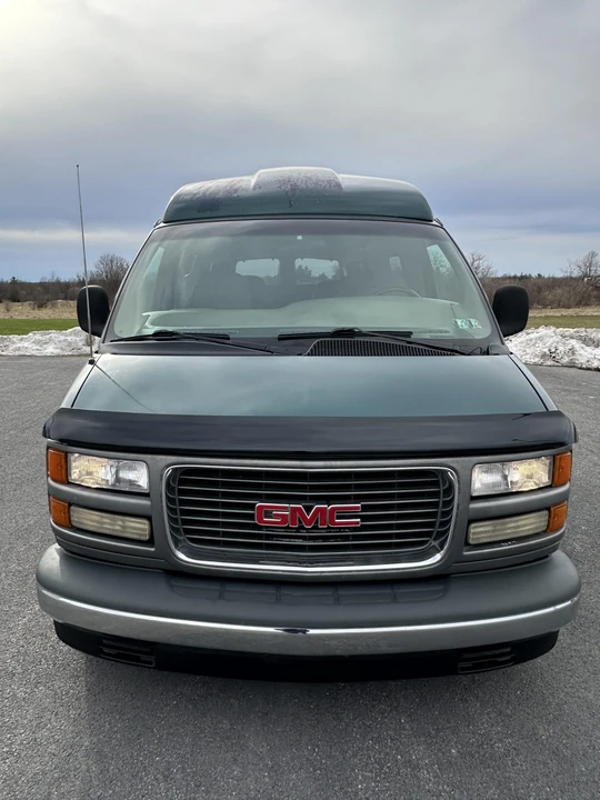 2000 GMC Savana - Image 12 of 31