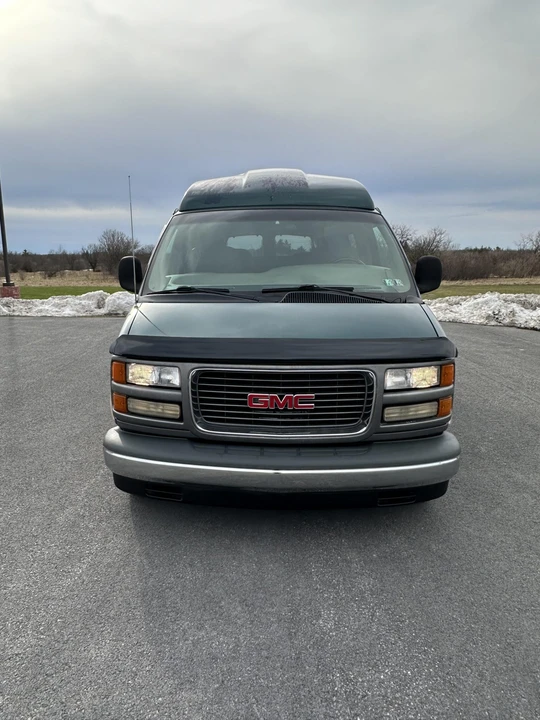 2000 GMC Savana - Image 13 of 31