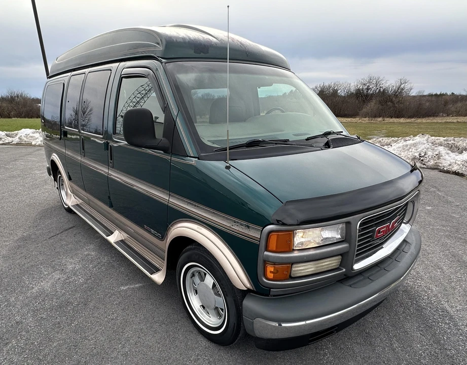 2000 GMC Savana - Image 5 of 31