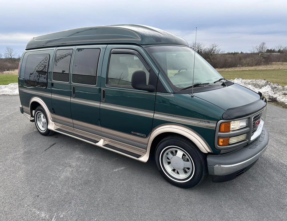 2000 GMC Savana - Image 4 of 31