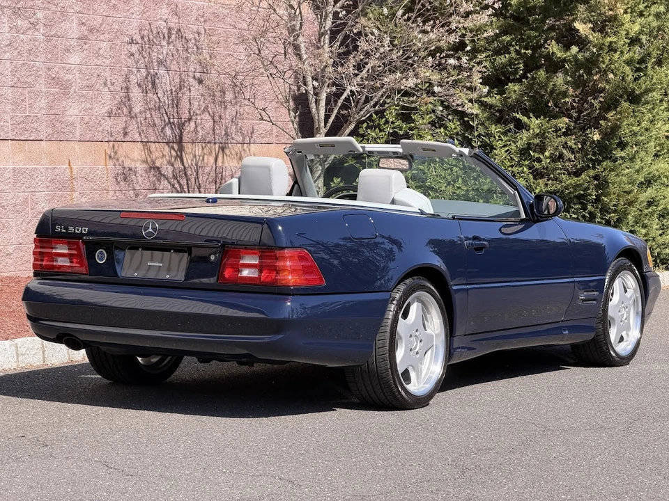 2000 Mercedes-Benz R129 SL-Class - Image 17 of 31