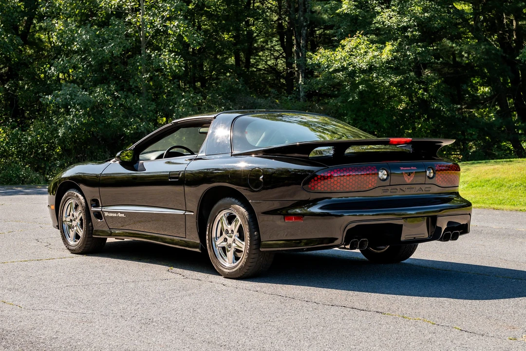 2000 Pontiac Firebird Trans Am 4th Gen - Image 10 of 31