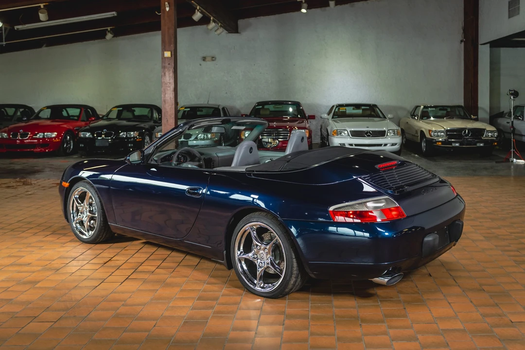 2000 Porsche 996 Carrera - Image 30 of 31