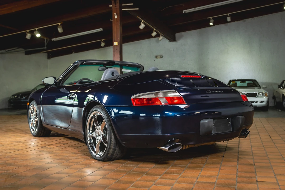 2000 Porsche 996 Carrera - Image 28 of 31