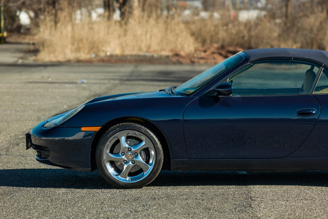2000 Porsche 996 Carrera - Image 25 of 31