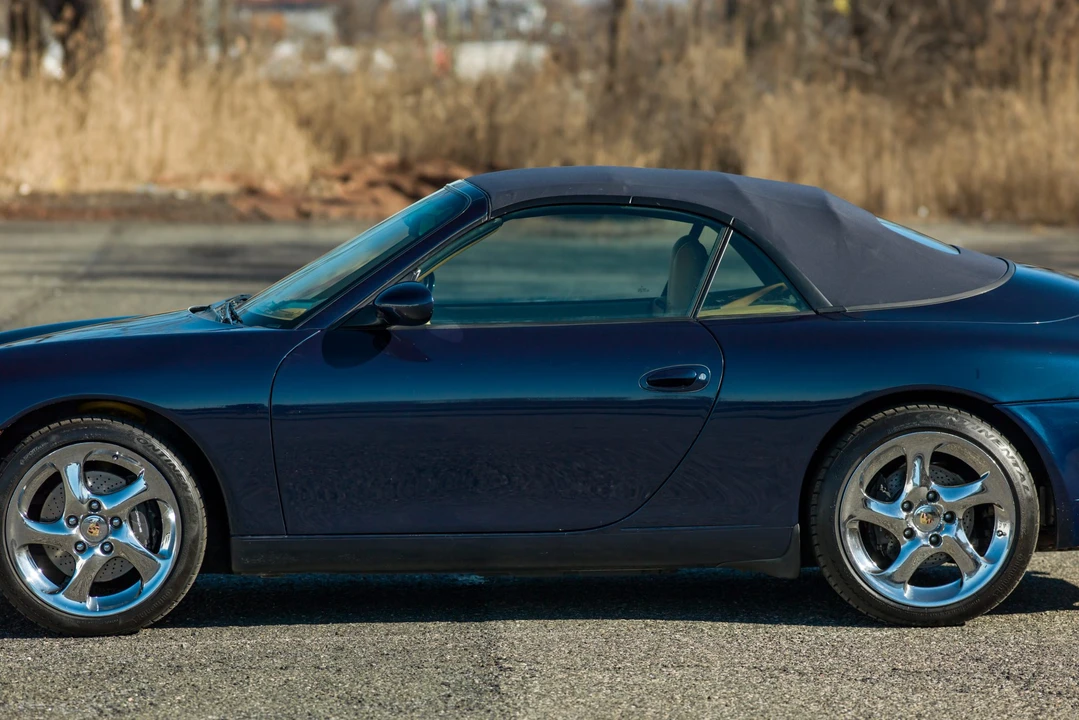2000 Porsche 996 Carrera - Image 26 of 31