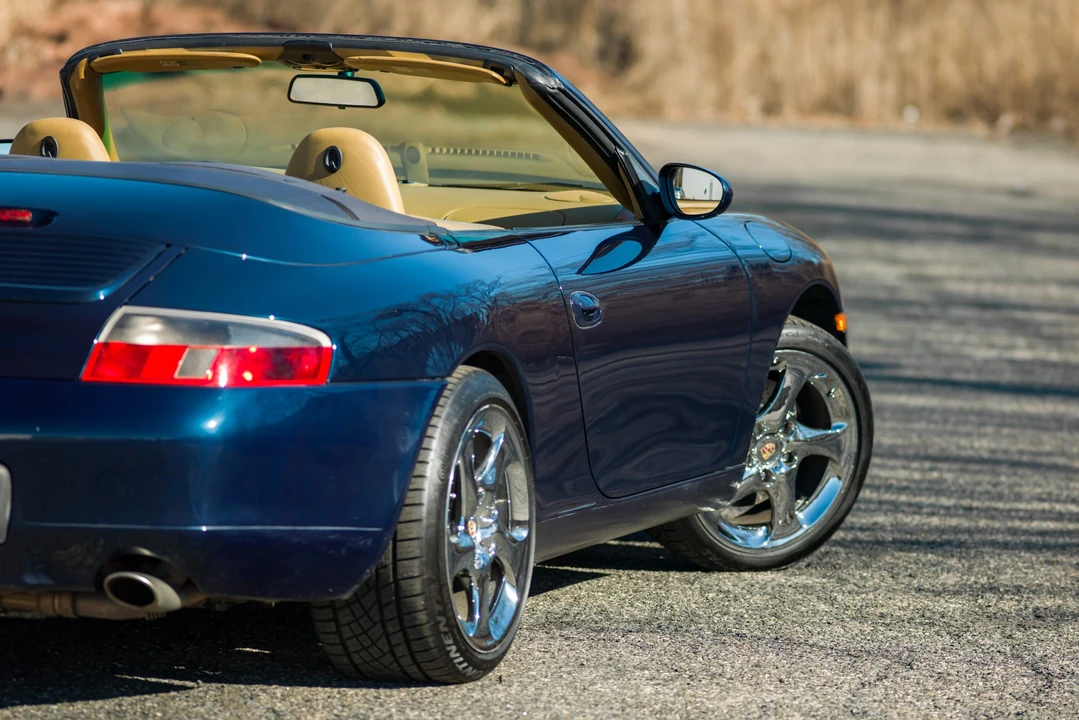 2000 Porsche 996 Carrera - Image 29 of 31