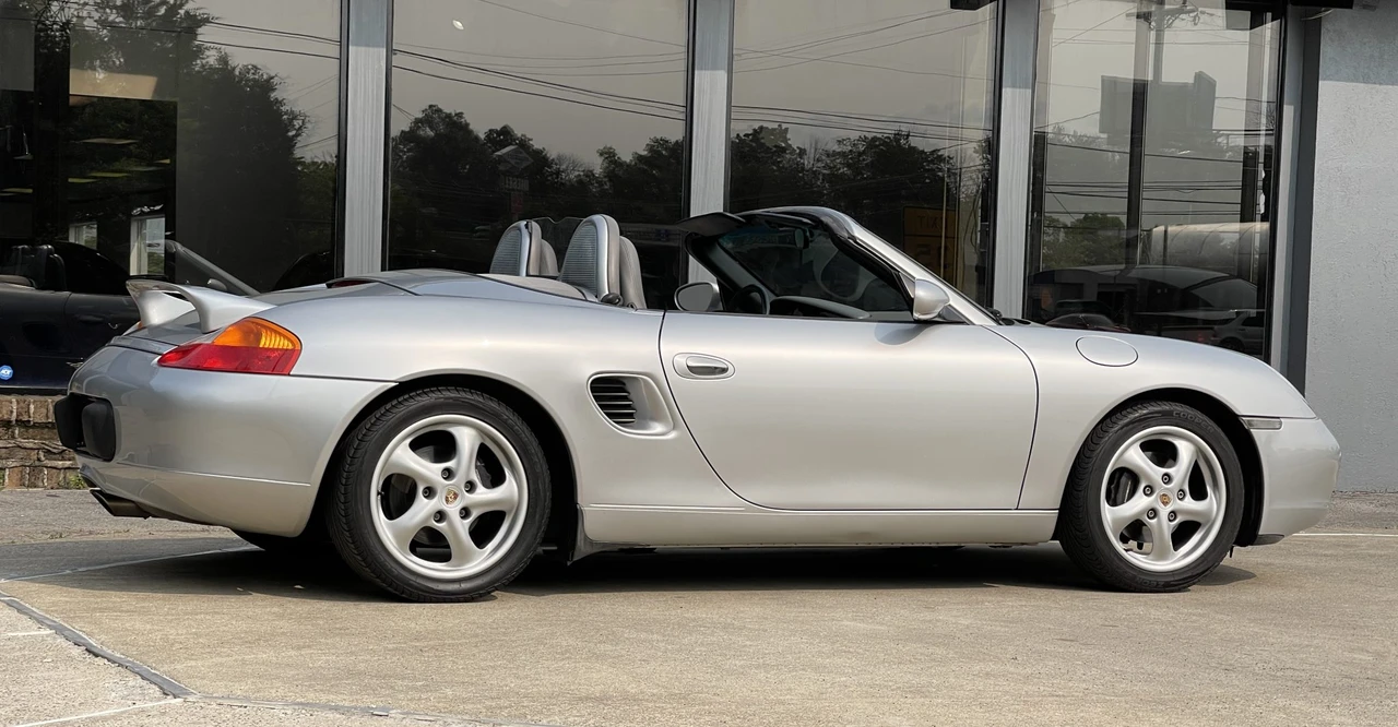 2000 Porsche 986 Boxster - Image 11 of 31