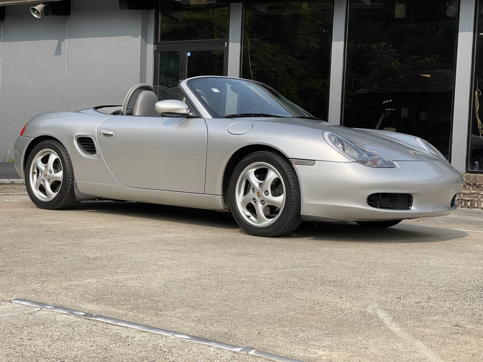 2000 Porsche 986 Boxster - Image 8 of 31