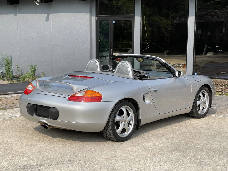 2000 Porsche 986 Boxster - Image 14 of 31
