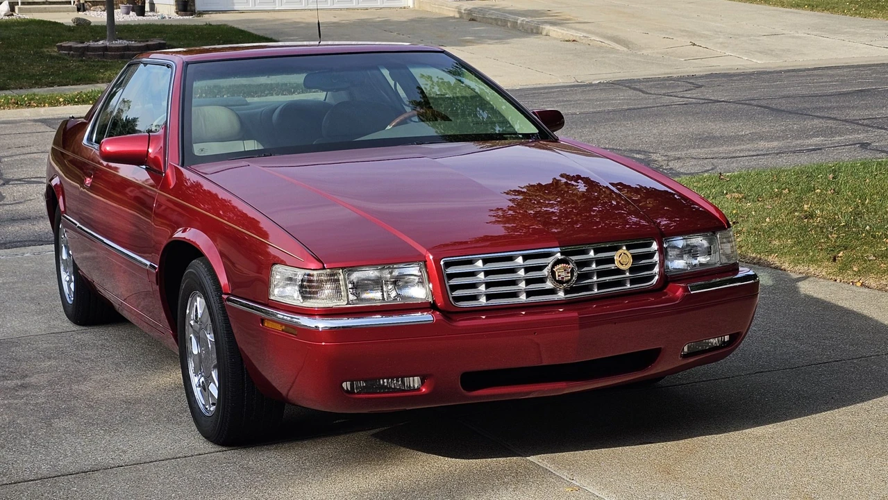 2001 Cadillac Eldorado 12th Gen - Image 5 of 31