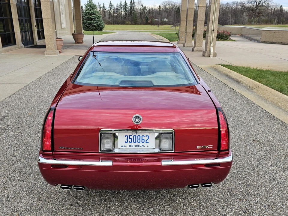 2001 Cadillac Eldorado 12th Gen - Image 11 of 31