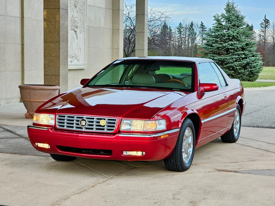 2001 Cadillac Eldorado 12th Gen - Image 22 of 31
