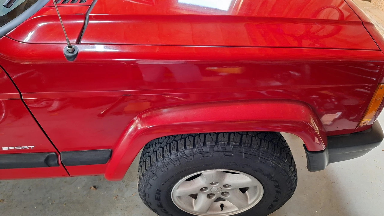 2001 Jeep XJ Cherokee - Image 27 of 31