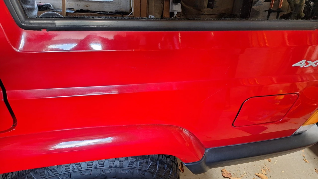2001 Jeep XJ Cherokee - Image 24 of 31