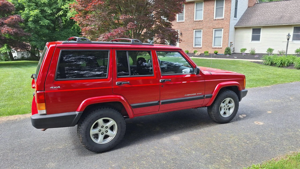 2001 Jeep XJ Cherokee - Image 8 of 31