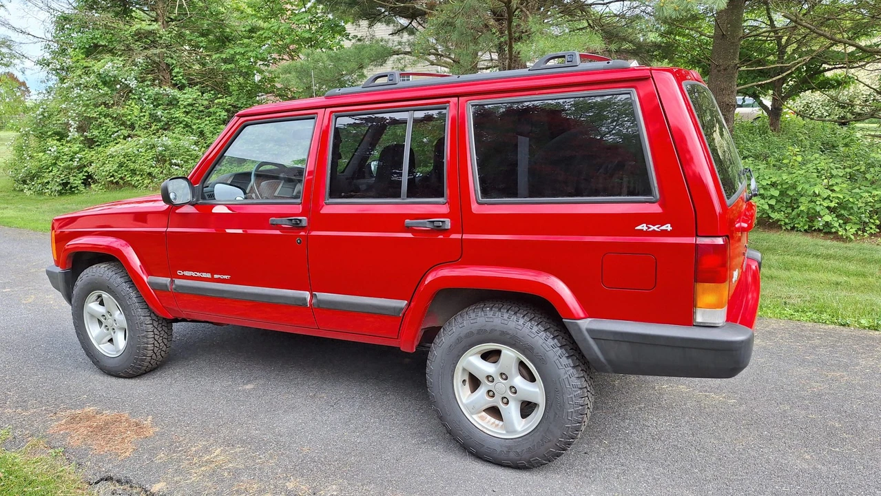 2001 Jeep XJ Cherokee - Image 6 of 31