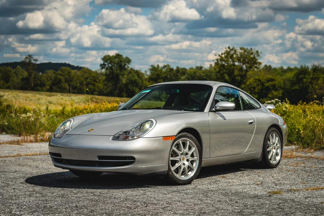 2001 Porsche 996 Carrera - Image 28 of 31