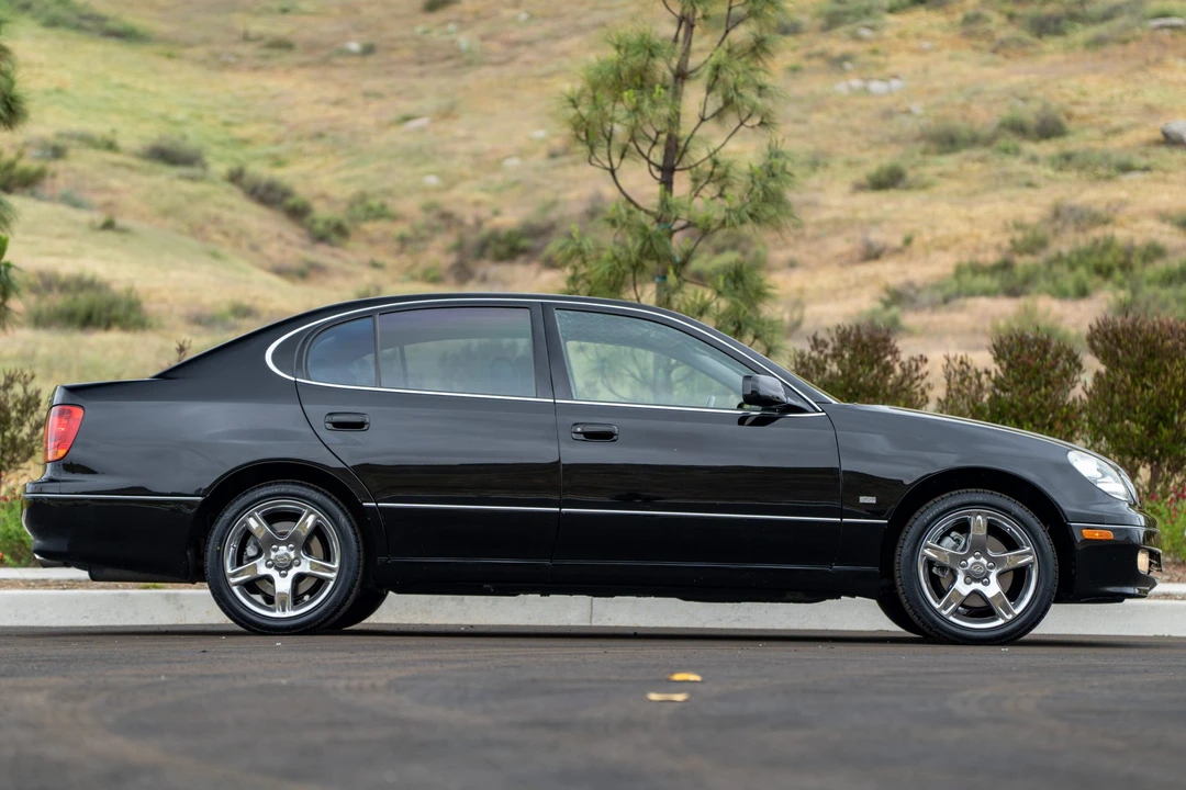 2002 Lexus GS 2nd Gen - Image 6 of 31