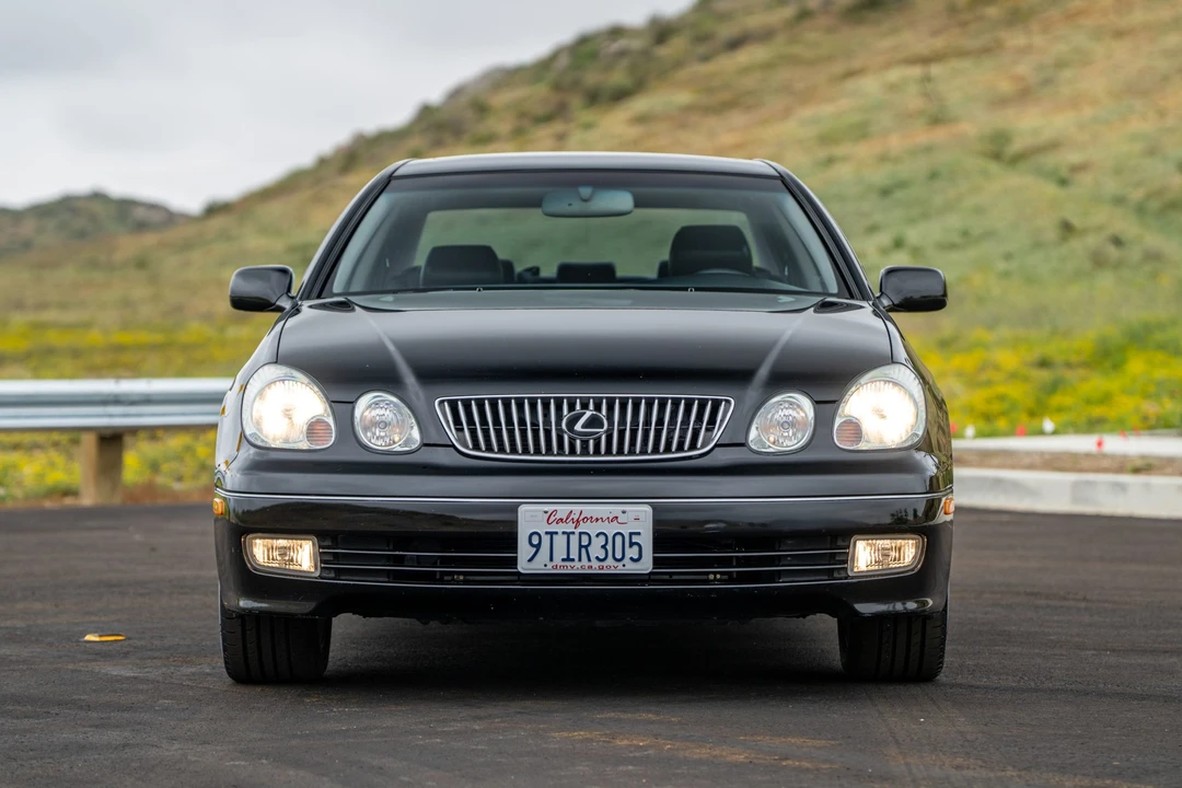 2002 Lexus GS 2nd Gen - Image 8 of 31