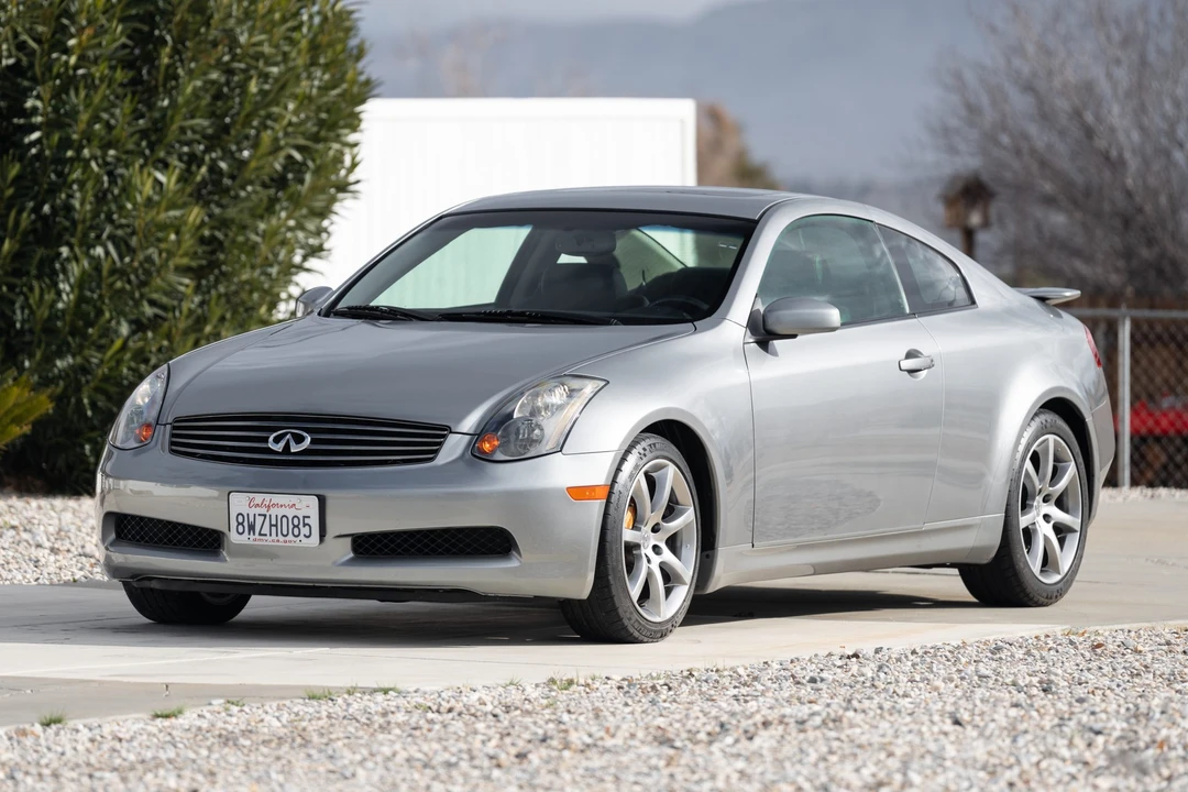 2003 Infiniti G35 3rd Gen - Image 2 of 31