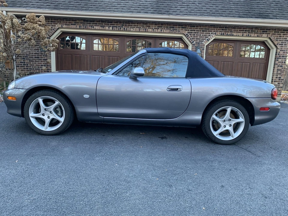 2003 Mazda NB MX-5 Miata - Image 27 of 31