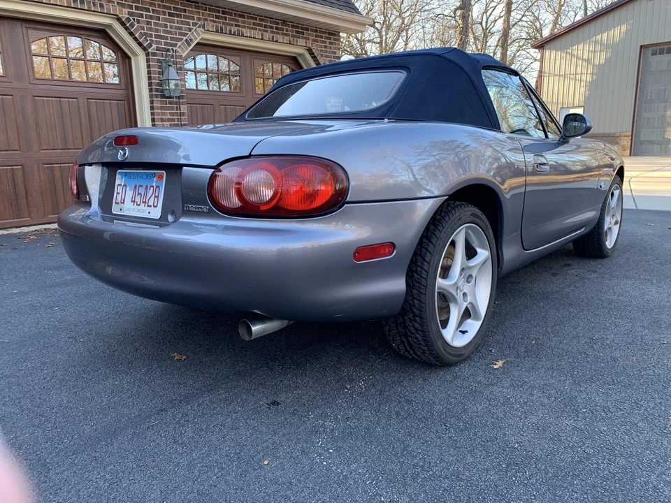 2003 Mazda NB MX-5 Miata - Image 21 of 31