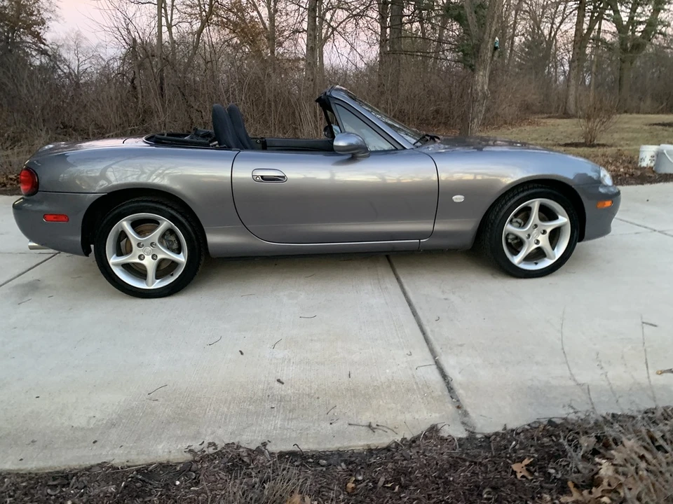 2003 Mazda NB MX-5 Miata - Image 12 of 31