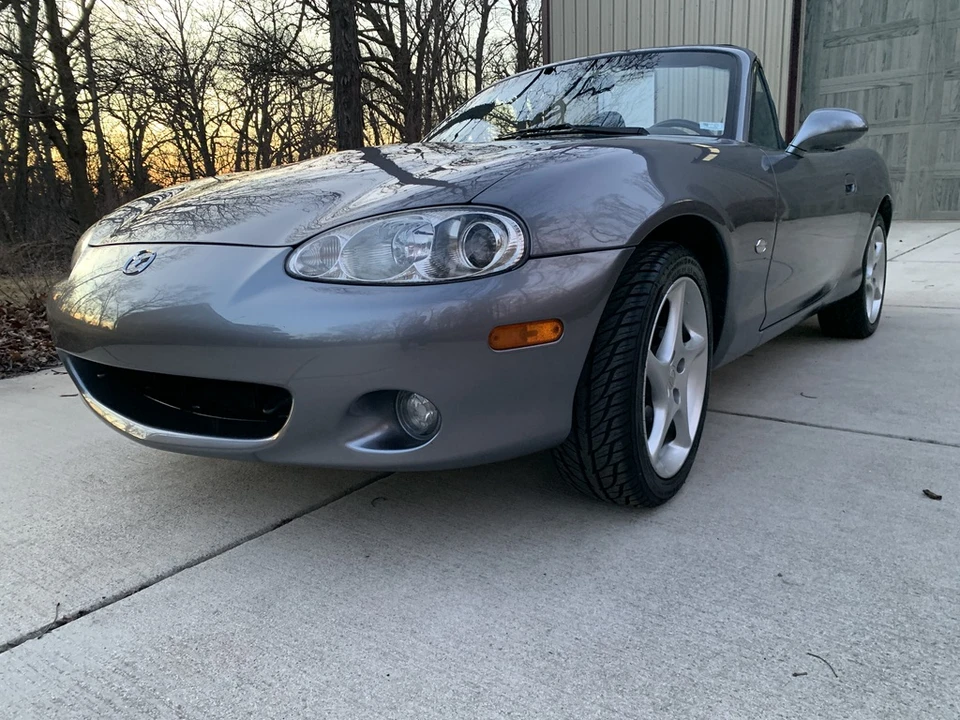 2003 Mazda NB MX-5 Miata - Image 6 of 31