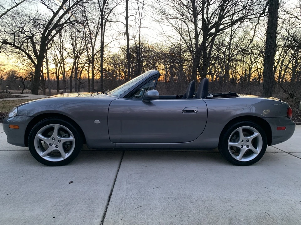 2003 Mazda NB MX-5 Miata - Image 7 of 31
