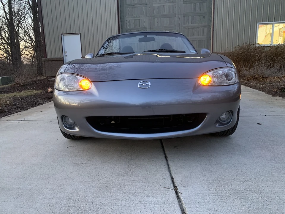 2003 Mazda NB MX-5 Miata - Image 4 of 31