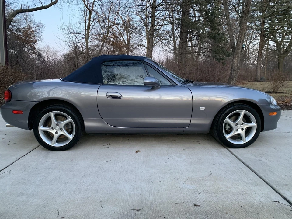 2003 Mazda NB MX-5 Miata - Image 17 of 31