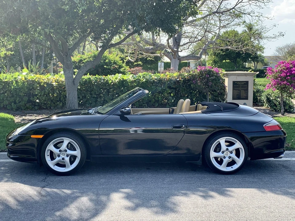 2003 Porsche 996 Carrera - Image 24 of 31