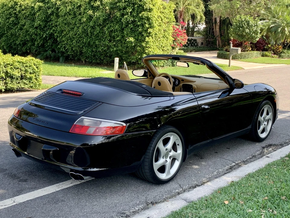 2003 Porsche 996 Carrera - Image 16 of 31