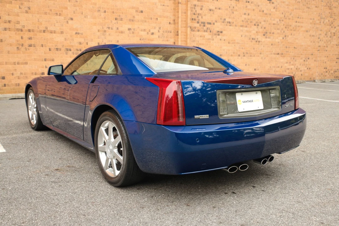 2004 Cadillac XLR - Image 7 of 31