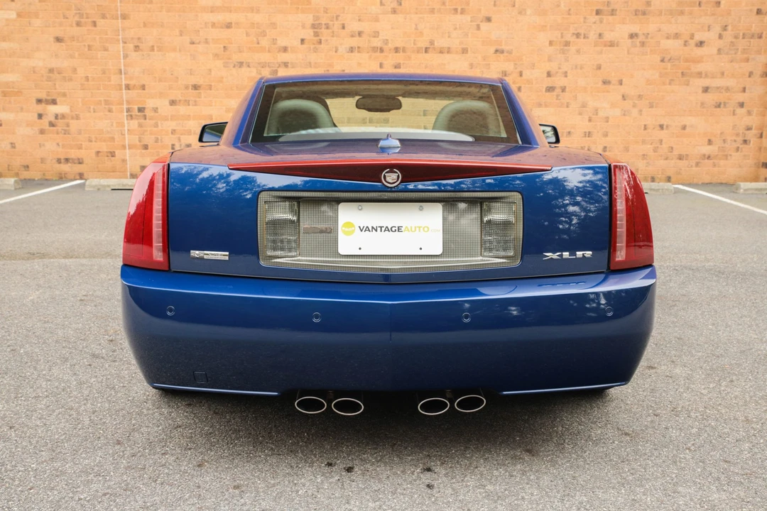 2004 Cadillac XLR - Image 9 of 31