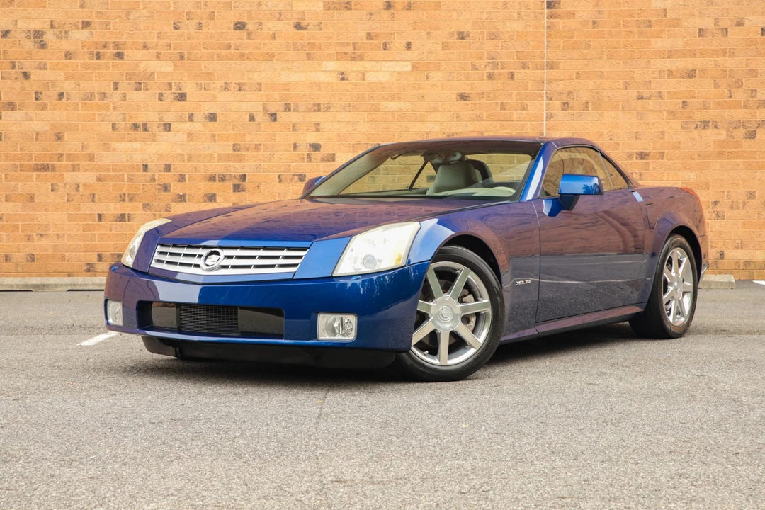 2004 Cadillac XLR - Image 3 of 31