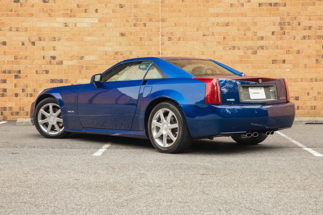 2004 Cadillac XLR - Image 6 of 31